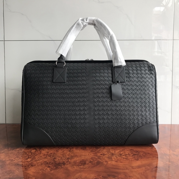 ボッテガヴェネタバッグ側面デザイン